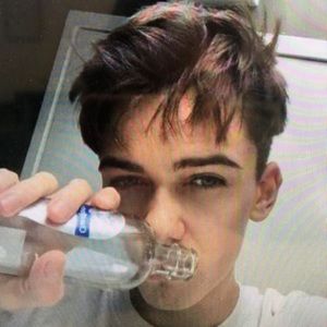 Meet your Posher, Griffith